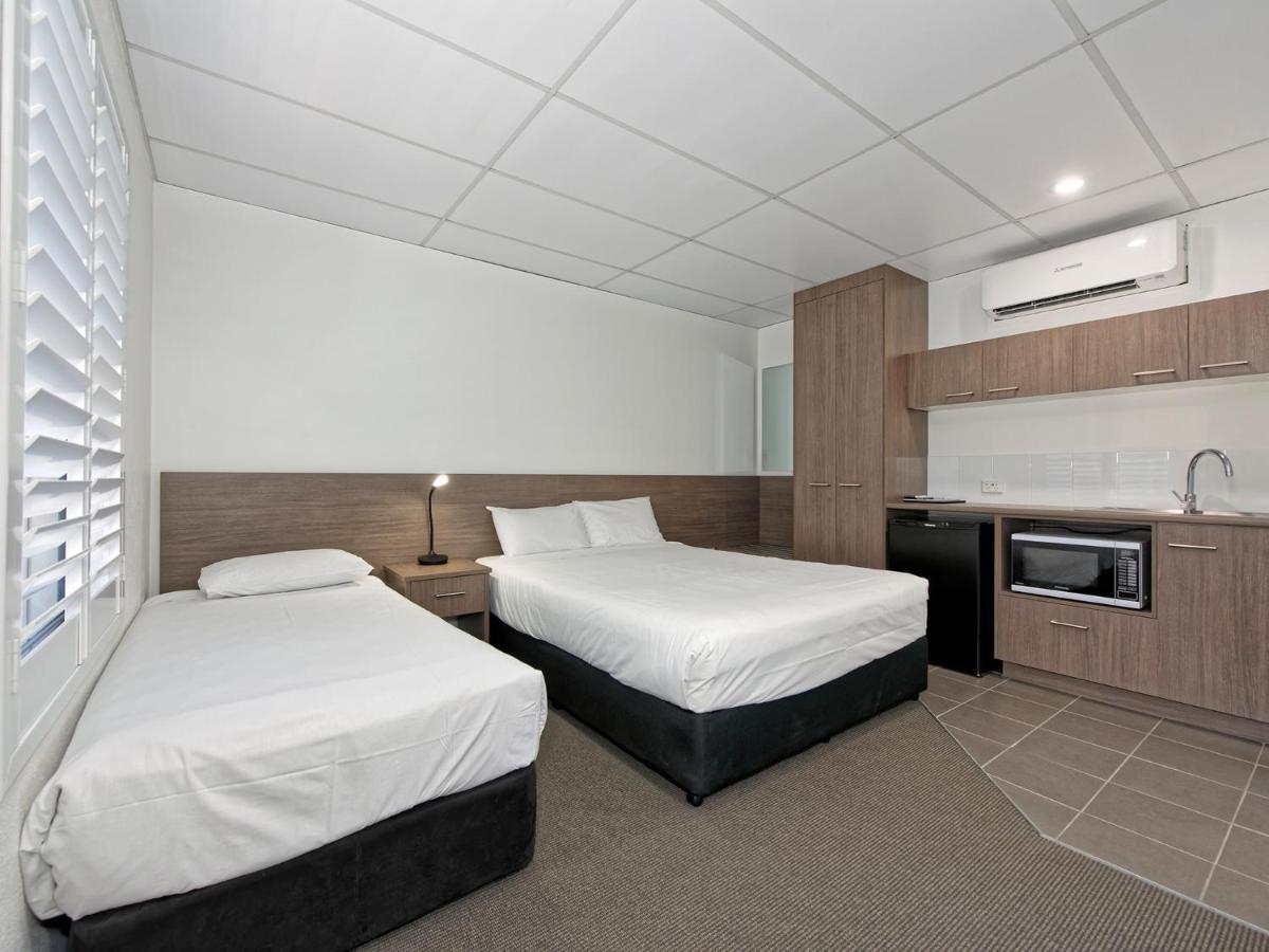 Chalet Motor Inn Bundaberg Exteriör bild