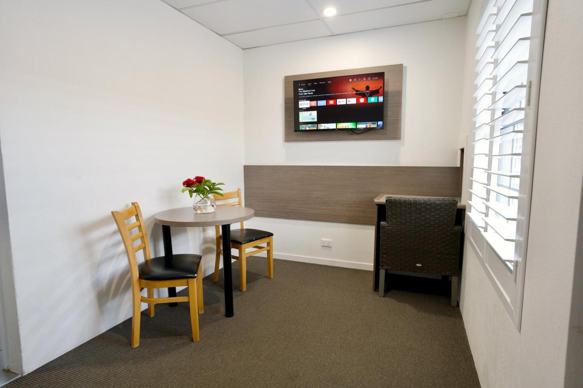 Chalet Motor Inn Bundaberg Exteriör bild