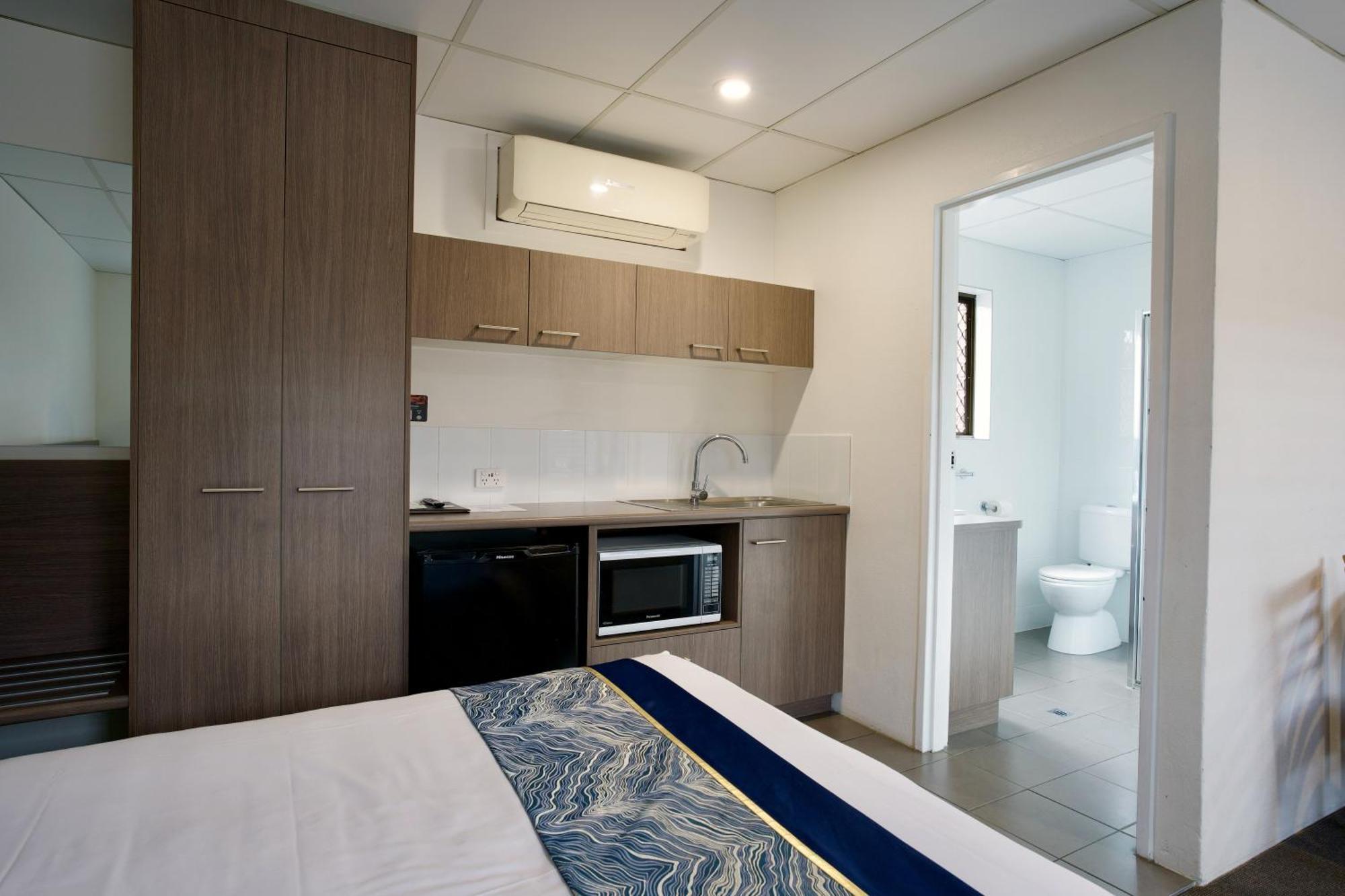 Chalet Motor Inn Bundaberg Exteriör bild